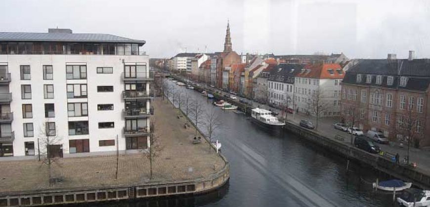 1020 – Skøn møbleret bolig på Christianshavn