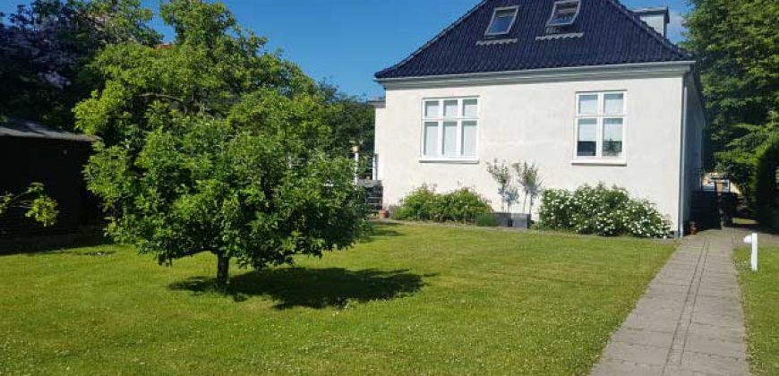 1036 – Skøn villa i Hellerup