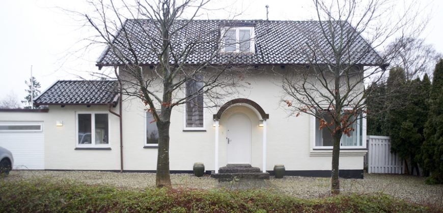 1067 – Lovely villa in Charlottenlund