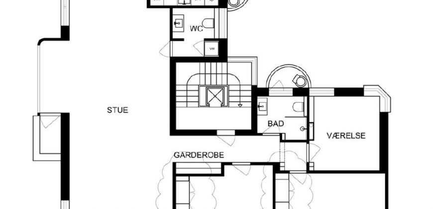 1064 – Skøn penthouse i centrum