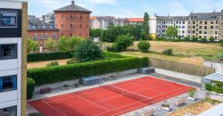 1200 – Lejlighed på Lyøvej med udendørs pool samt tennisbane.