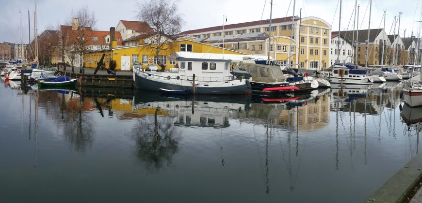 1295 – Skøn lejlighed på Christianshavn