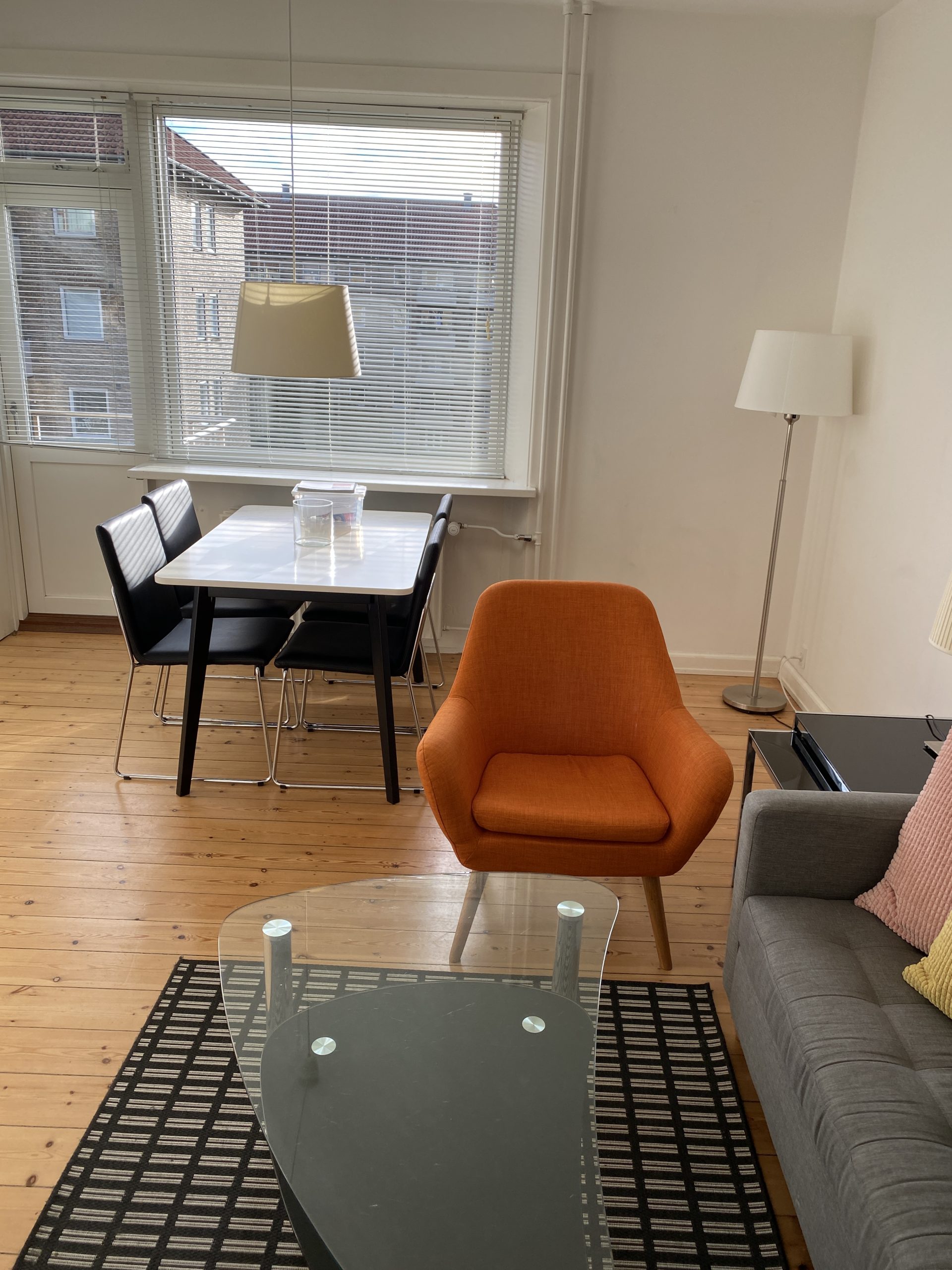 1745 – 2 værelses lejlighed i København NV – Fuldt møbleret